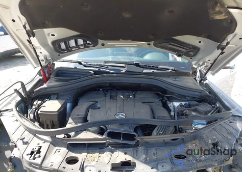 2017 Mercedes-Benz Gls 450 4Matic z USA, uszkodzony, nr VIN 4JGDF6EE2HA863133